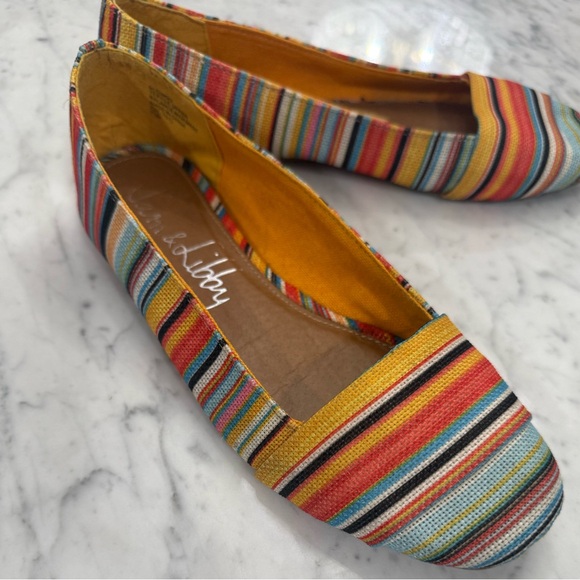 Sam & Libby Colorful Striped Ballet Flats Rainbow Pride Size 7.5 - Picture 2 of 7